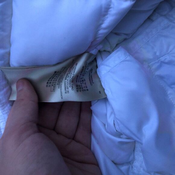 RARE Burberry Goose Down Jacket White Burberry Brit Puffer Coat Medium - Picture 10 of 16